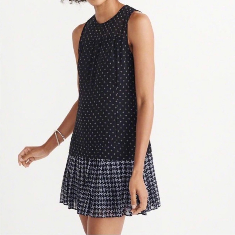 ABERCROMBIE & FITCH Sleeveless Drop Waist Pleated Dress, Blue, Size 10